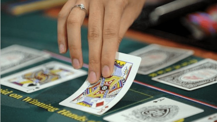 Chi tiết nhất về các vòng chia bài trong poker