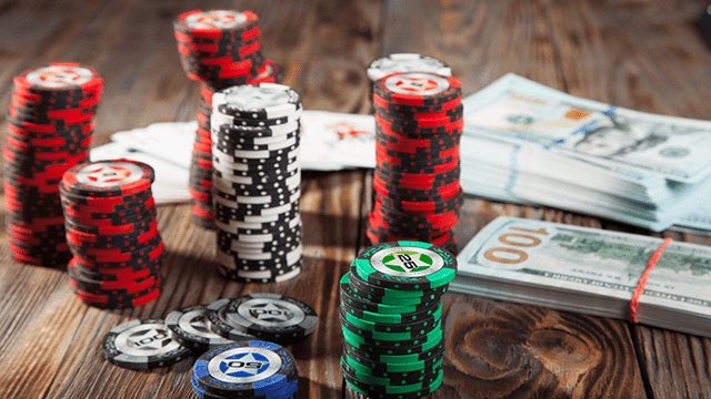 Ba mẹo nâng giới hạn trong Poker trực tuyến