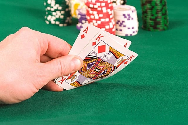 Một vài mẹo xử trí các trường hợp trong Blackjack giỏi nhằm tăng thời cơ thắng cược